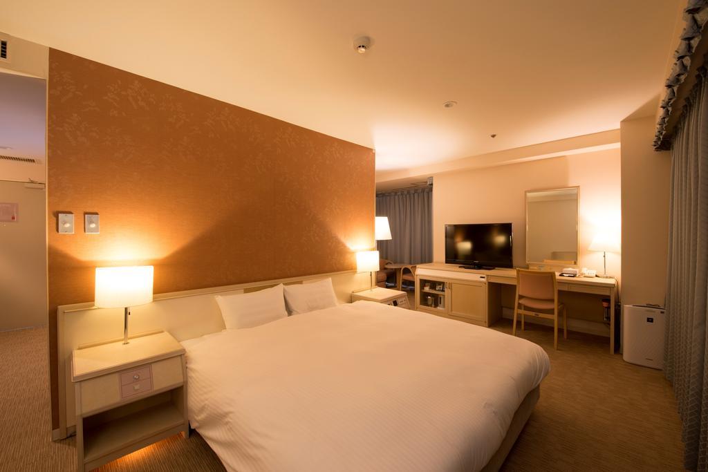 Fukui Phoenix Hotel חדר תמונה